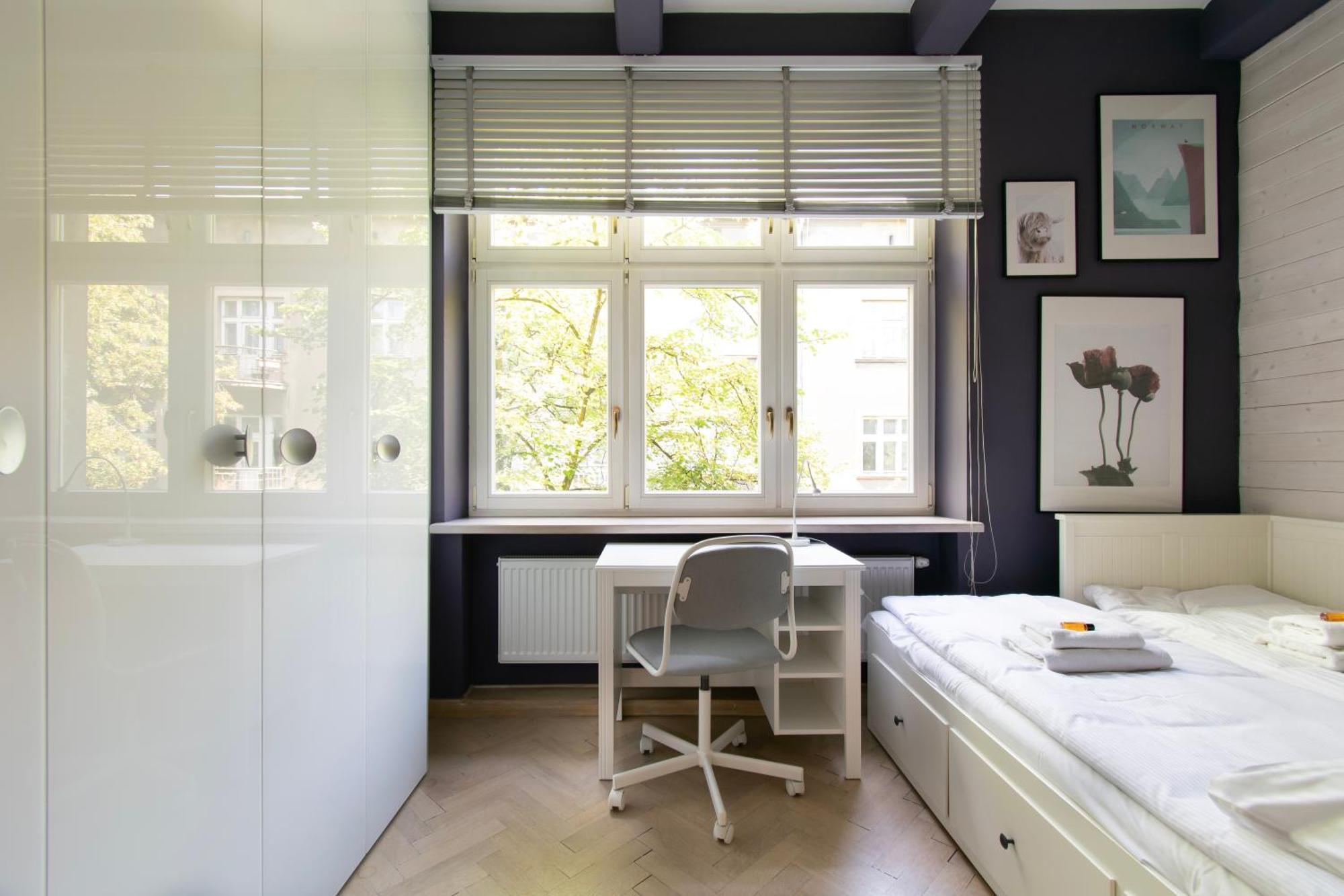 Spacious 3Br Apartment With Ac In Living Room, 2 Balconies Krakow Ngoại thất bức ảnh