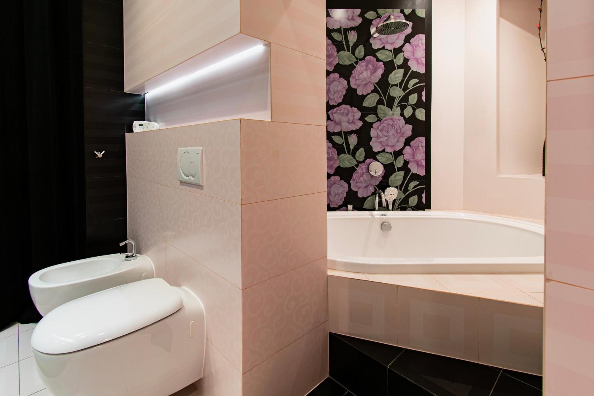 Spacious 3Br Apartment With Ac In Living Room, 2 Balconies Krakow Ngoại thất bức ảnh