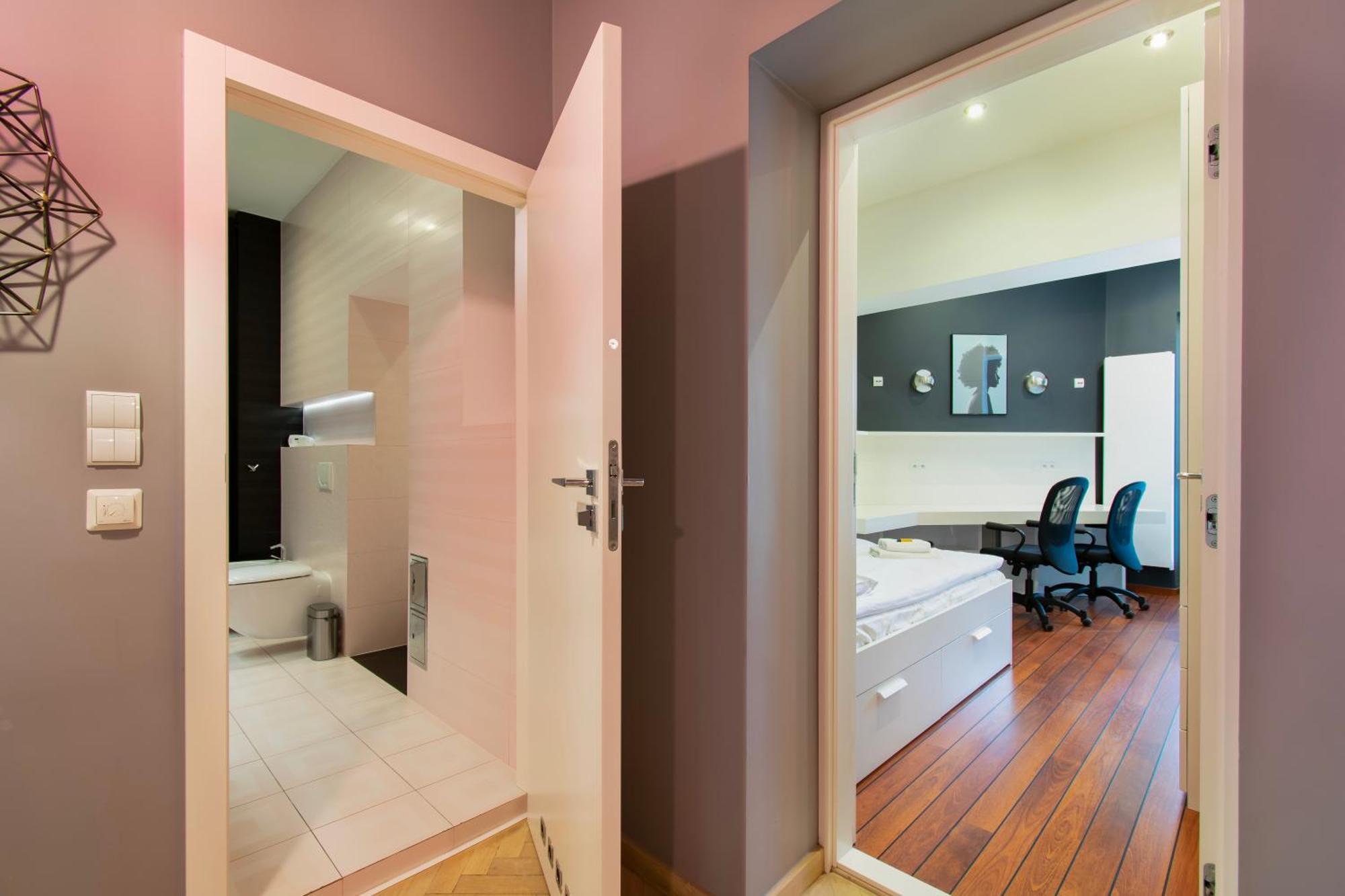 Spacious 3Br Apartment With Ac In Living Room, 2 Balconies Krakow Ngoại thất bức ảnh